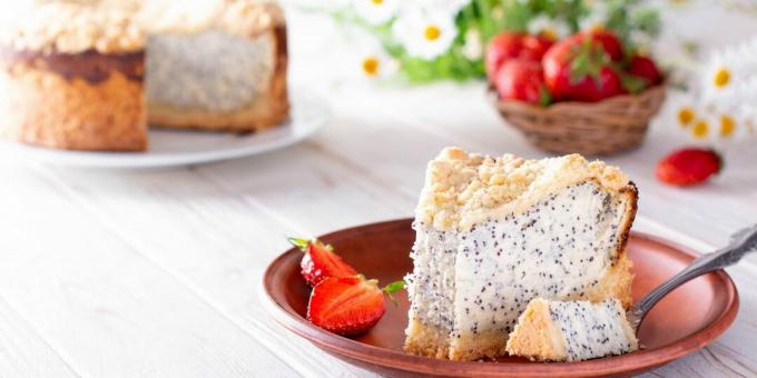 Pie with cottage cheese and poppy seeds