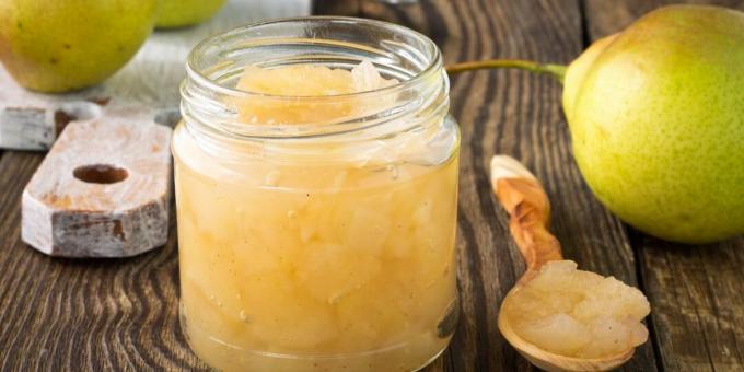 Pear jam with ginger