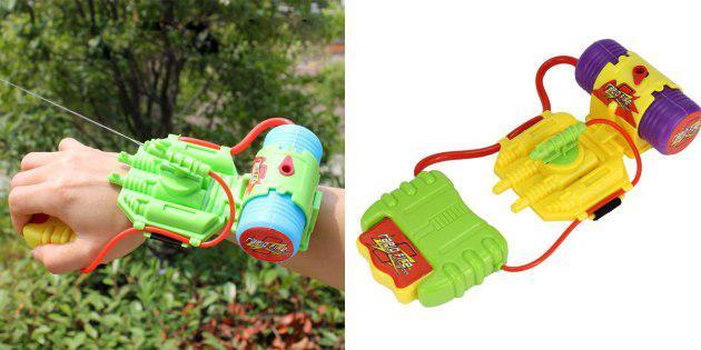 Water bracelet-gun