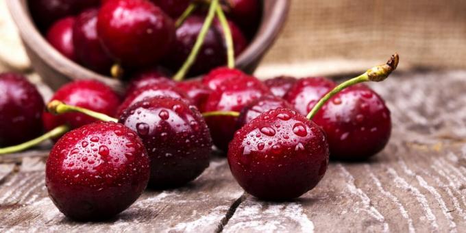 Seasonal products: cherries