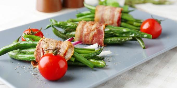 String beans in bacon