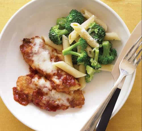 Baked with parmesan chicken with penne and broccoli