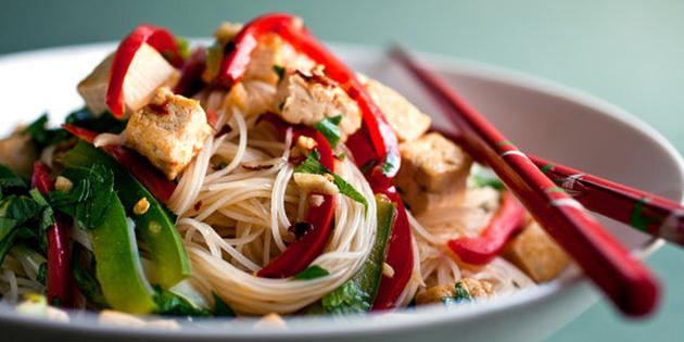 noodle dishes: rice noodles with tofu and vegetables