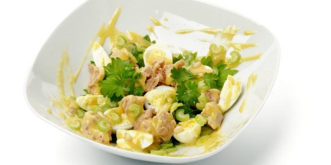 Salad cod liver with quail eggs and cheese