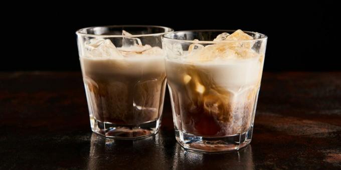 Alcoholic cocktails: "White Russian"