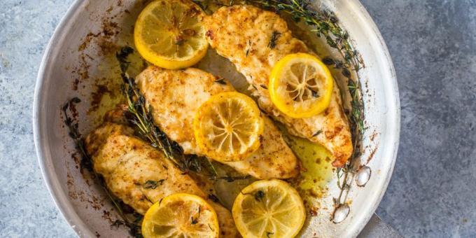 Recipes with lemon: Grilled chicken breast with lemon