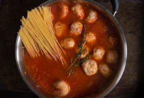 Spaghetti with meatballs and sauce in a bowl