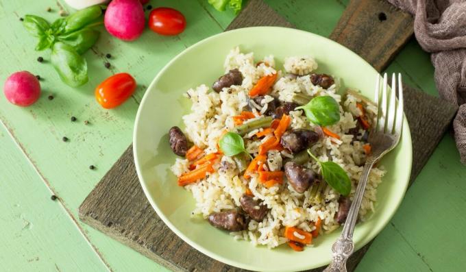 Rice with hearts and vegetables