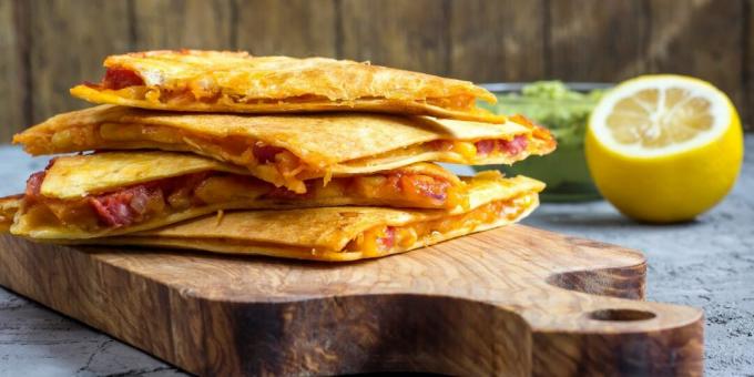 Quesadilla with sausage, cheese and corn