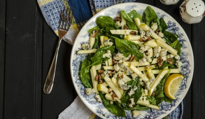 Celery root salad with apples and walnuts
