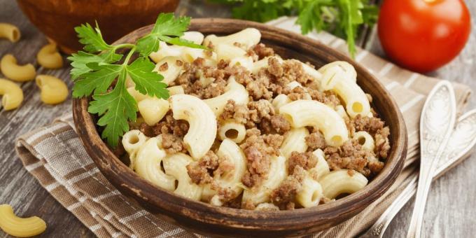 How to cook a nautically pasta with roasted meat