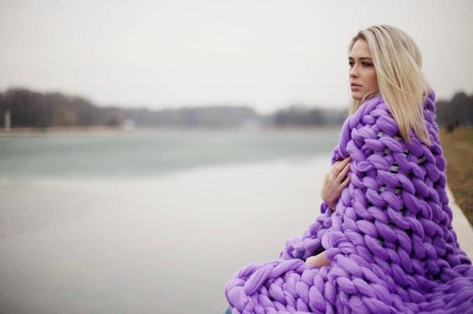 Plaids large knitting - fashion trend 2016