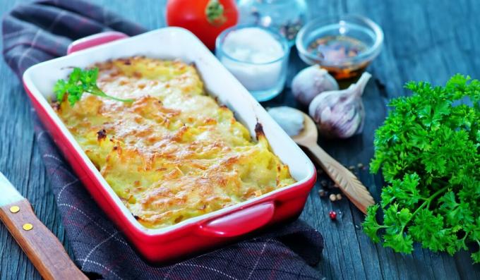 Potato casserole with cheese