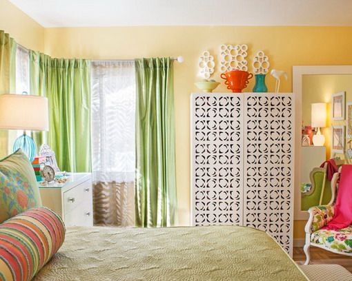 How to create a home comfort: change the curtains