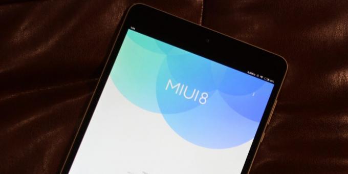 Xiaomi Mi Pad 3: proprietary shell MIUI