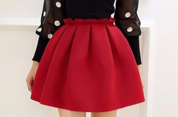 Fluffy skirt