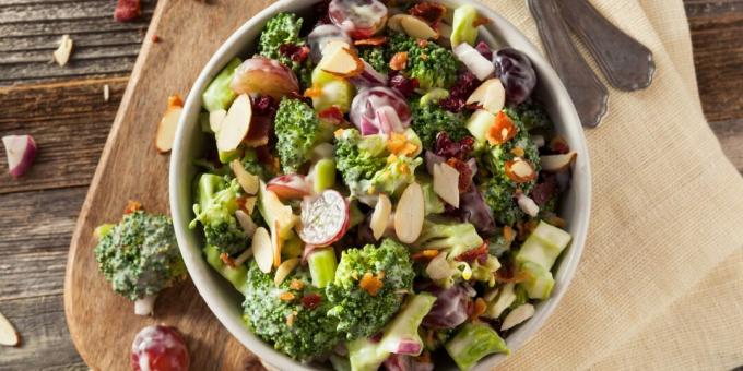 Broccoli salad with grapes