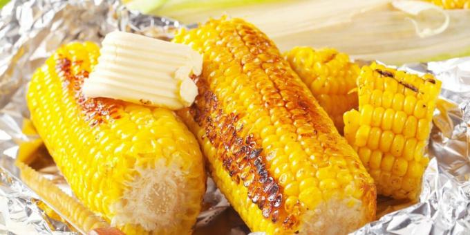 Corn baked in foil with soy sauce