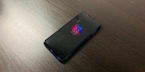 Overview Xiaomi Mi 9 SE - a compact smartphone with flagship camera for 25 thousand rubles