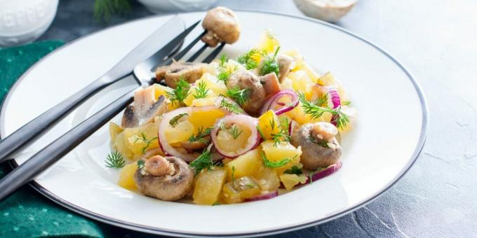 Salad with pickled mushrooms and potatoes