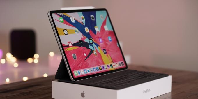 Gadgets as a gift for the New Year: Apple iPad Pro 12,9 "