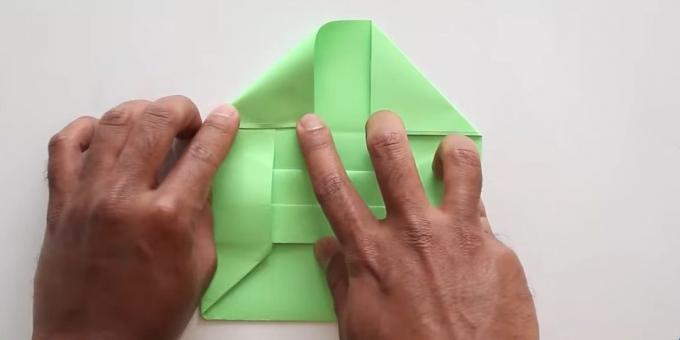 envelope with your hands without glue: shape the valve