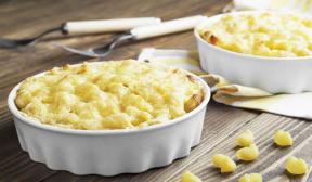 Sweet casserole with pasta and cottage cheese