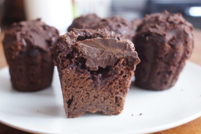 Chocolate cupcakes with filling