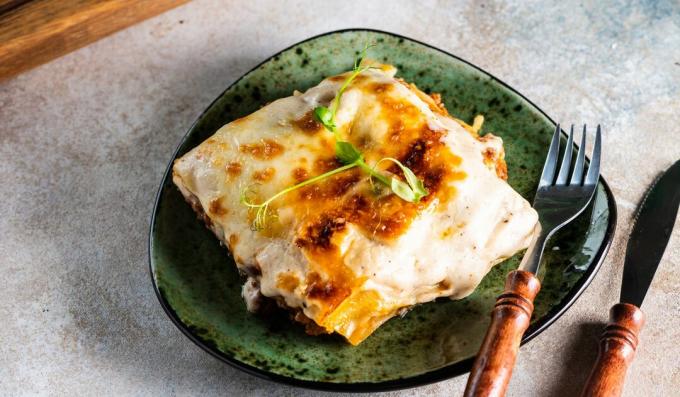Lavash lasagna with minced meat and bechamel sauce