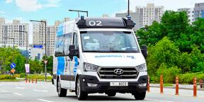 Hyundai will launch unmanned minibuses