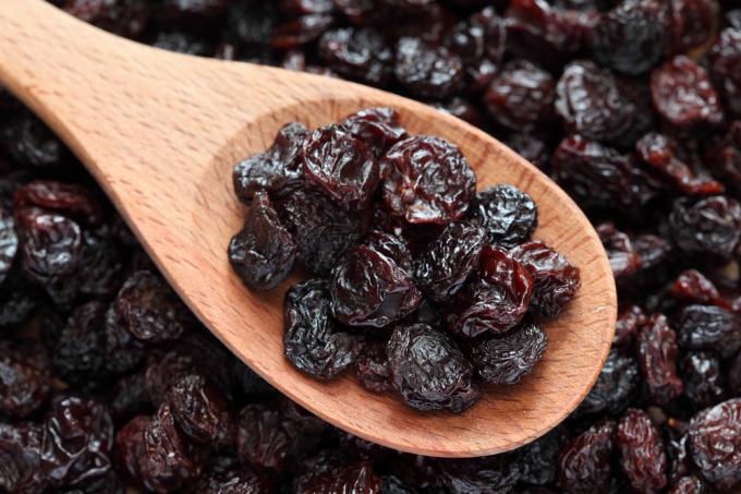 Do raisins safe for teeth