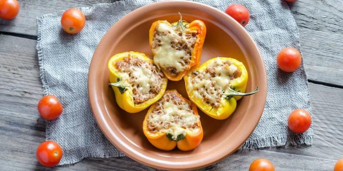 How to cook stuffed peppers in the oven