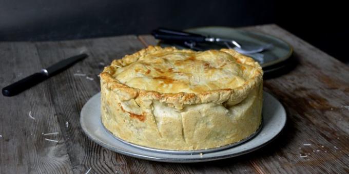 Cake recipe with meat and apples