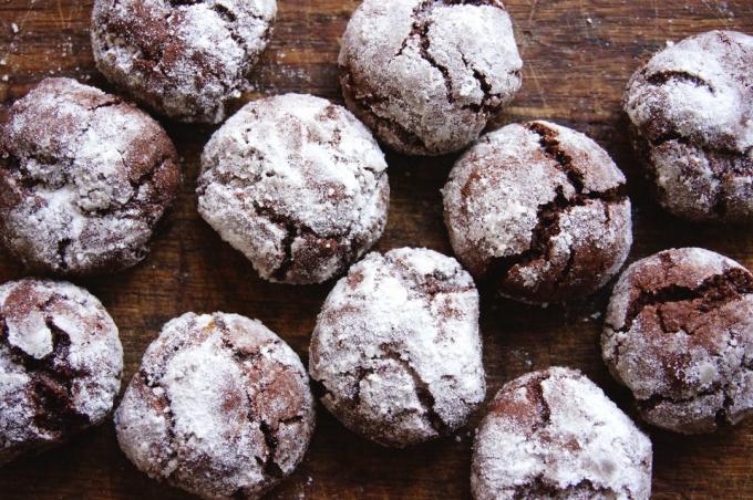 Chocolate cookies in powdered sugar
