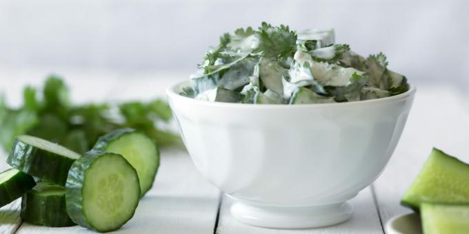 Diet cucumber salad with mint and kefir dressing: a simple recipe 