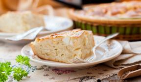 Jellied cabbage pie with mayonnaise