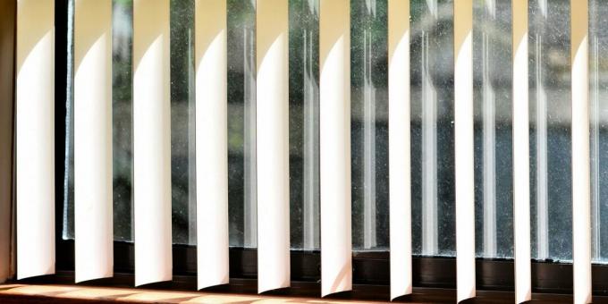 How to clean vertical fabric blinds