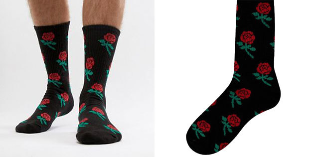 Beautiful socks with rosettes pull & bear