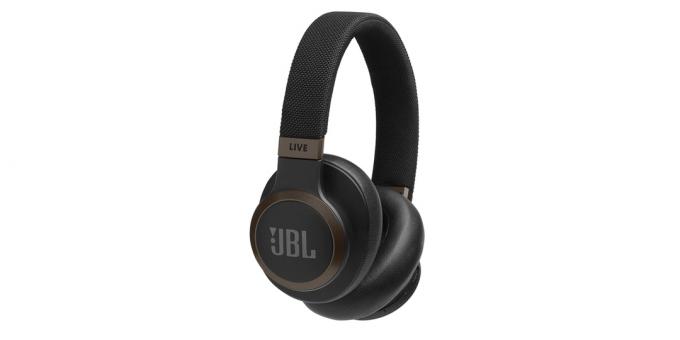 JBL LIVE 650 BTNC headphones