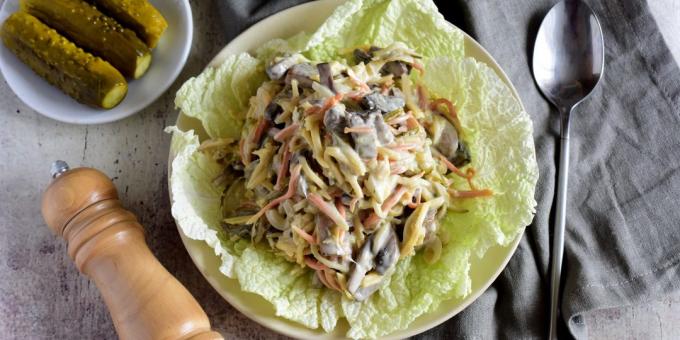 Salad with pickles, chicken and cabbage