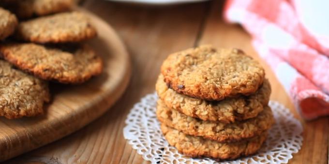 Coconut and banana Lenten cookies without sugar