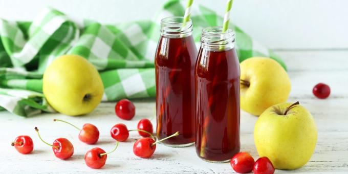 Compote of cherries to apples