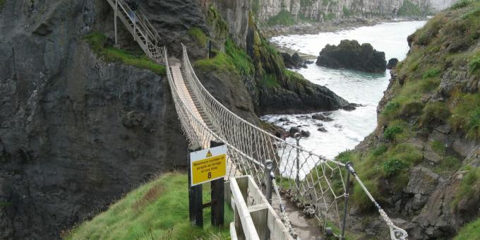 Scariest bridges: Carrick-a-Rede rope bridge