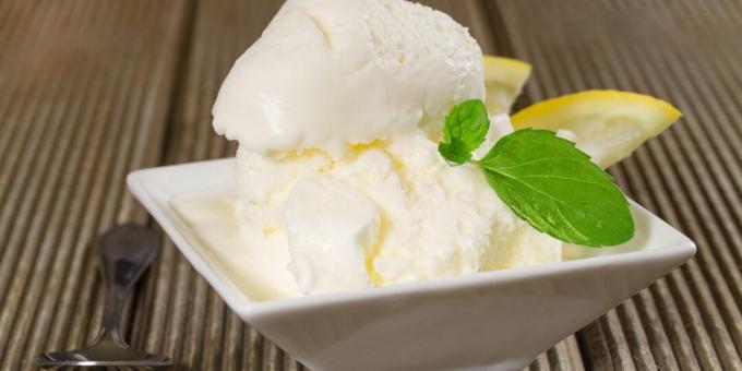 Cream, yogurt and orange liqueur ice cream