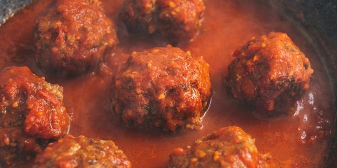 meatballs Beef: meatballs in sauce