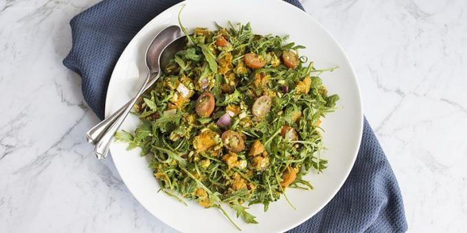 Recipes: Salad with pumpkin, rocket salad, tomatoes and pesto