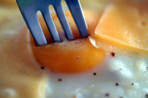 What to eat for breakfast or how to feed themselves nutritionists?