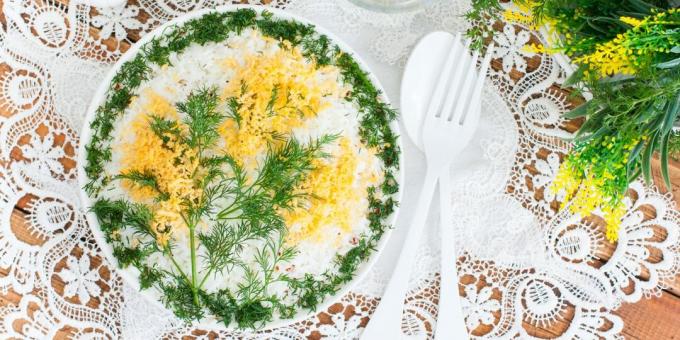 Mimosa salad with rice