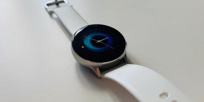 Samsung Galaxy Watch Active: Display
