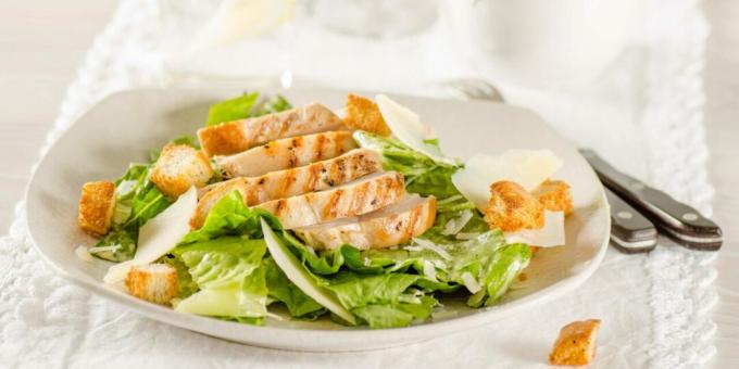 Caesar salad with chicken and cheese dressing